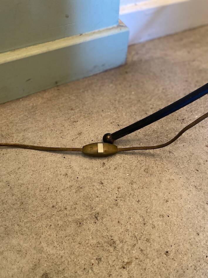Tripod floor lamp 960