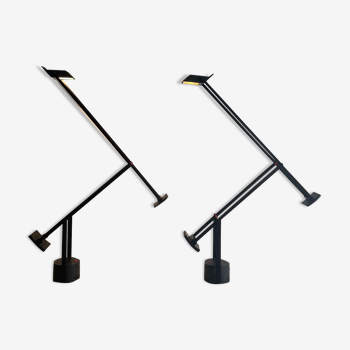 Pair of Tizio articulated table lamps, designed by Richard Sapper for Artemide in 1972.