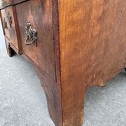Commode en bois de burl vintage