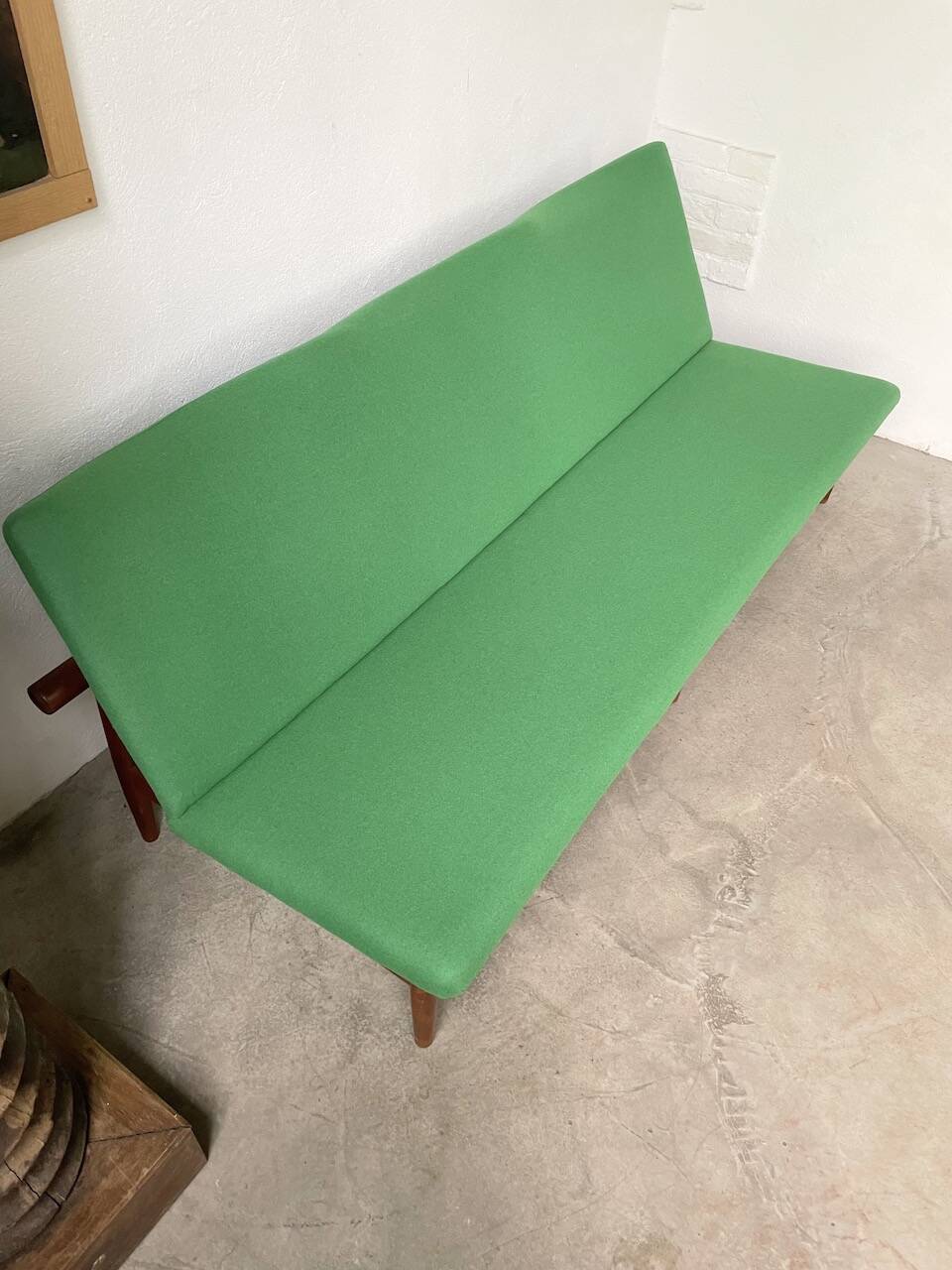 Finn Juhl three-seater bench “Japan” model France & Son