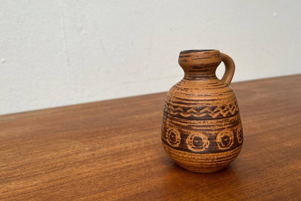 East German pottery vase from the mid-century GDR by Strehla Keramik, 1960s.