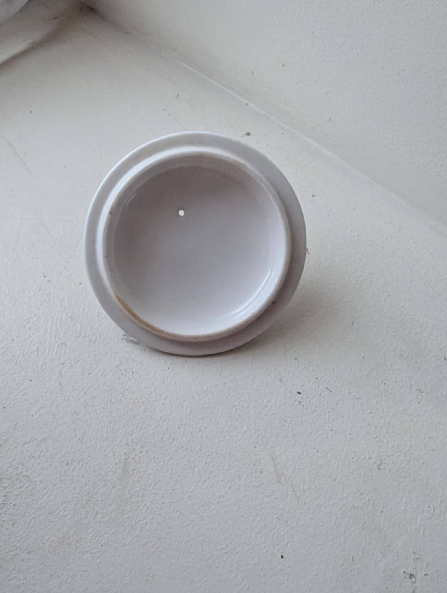 Sargemines porcelain sugar bowl