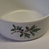 Very pretty Digoin Sarreguemines soufflé dish in very good condition