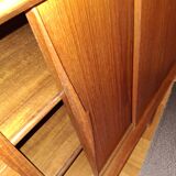 Buffet en teck vintage des annees 60