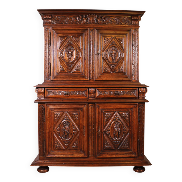 Buffet Renaissance Représentant Les 4 Saisons Circa 1580 - France