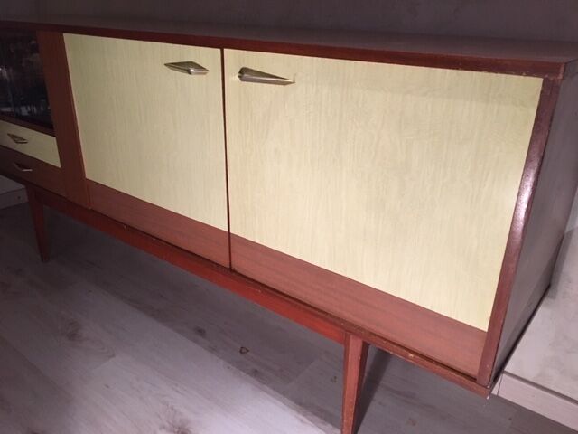 A large scandinavian style vintage wood formica deco 60/70s