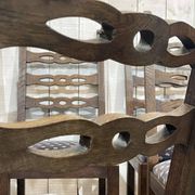 Suite de 6 chaises anglaises 19ème en chêne