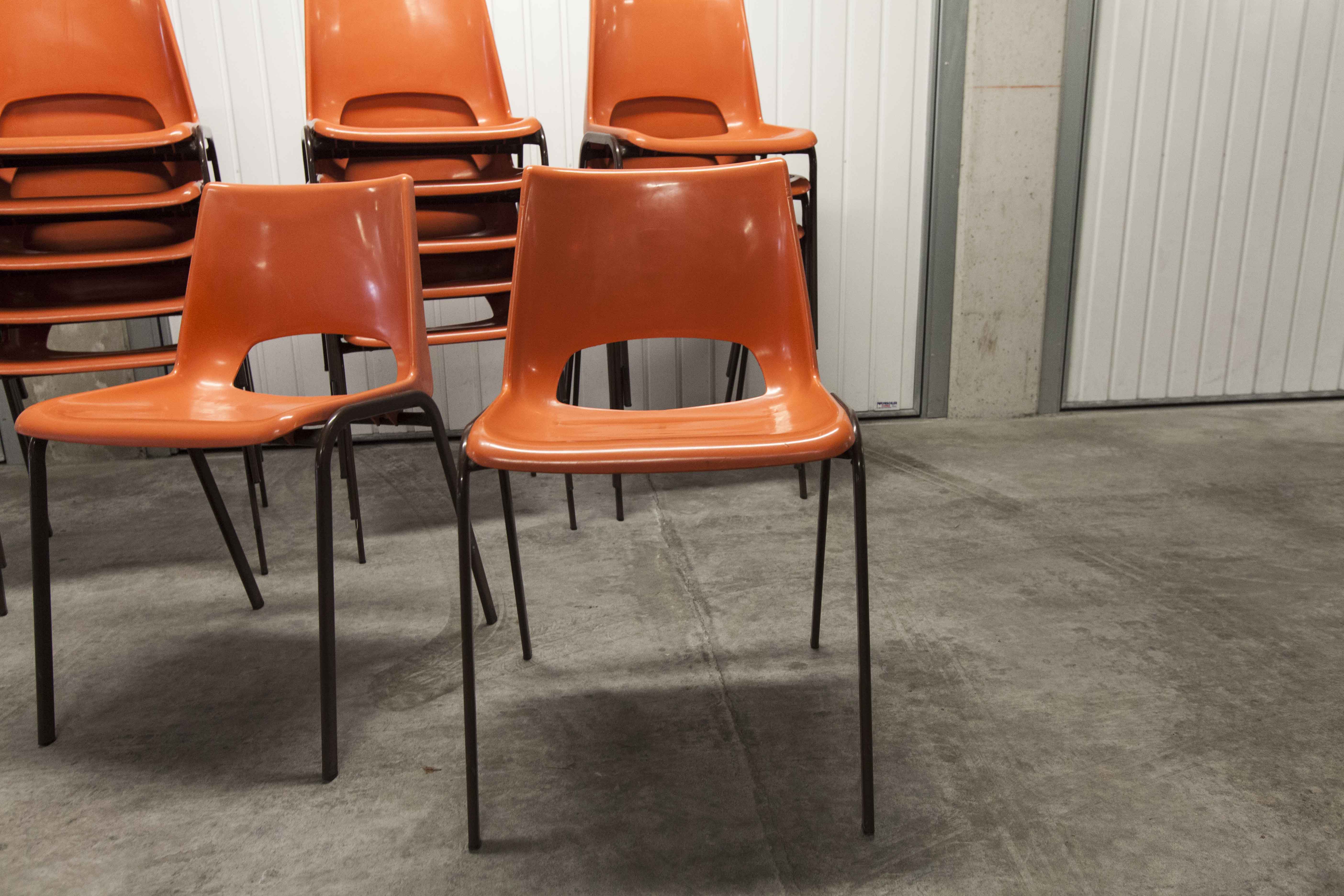 Set of 17 vintage orange chairs 1970