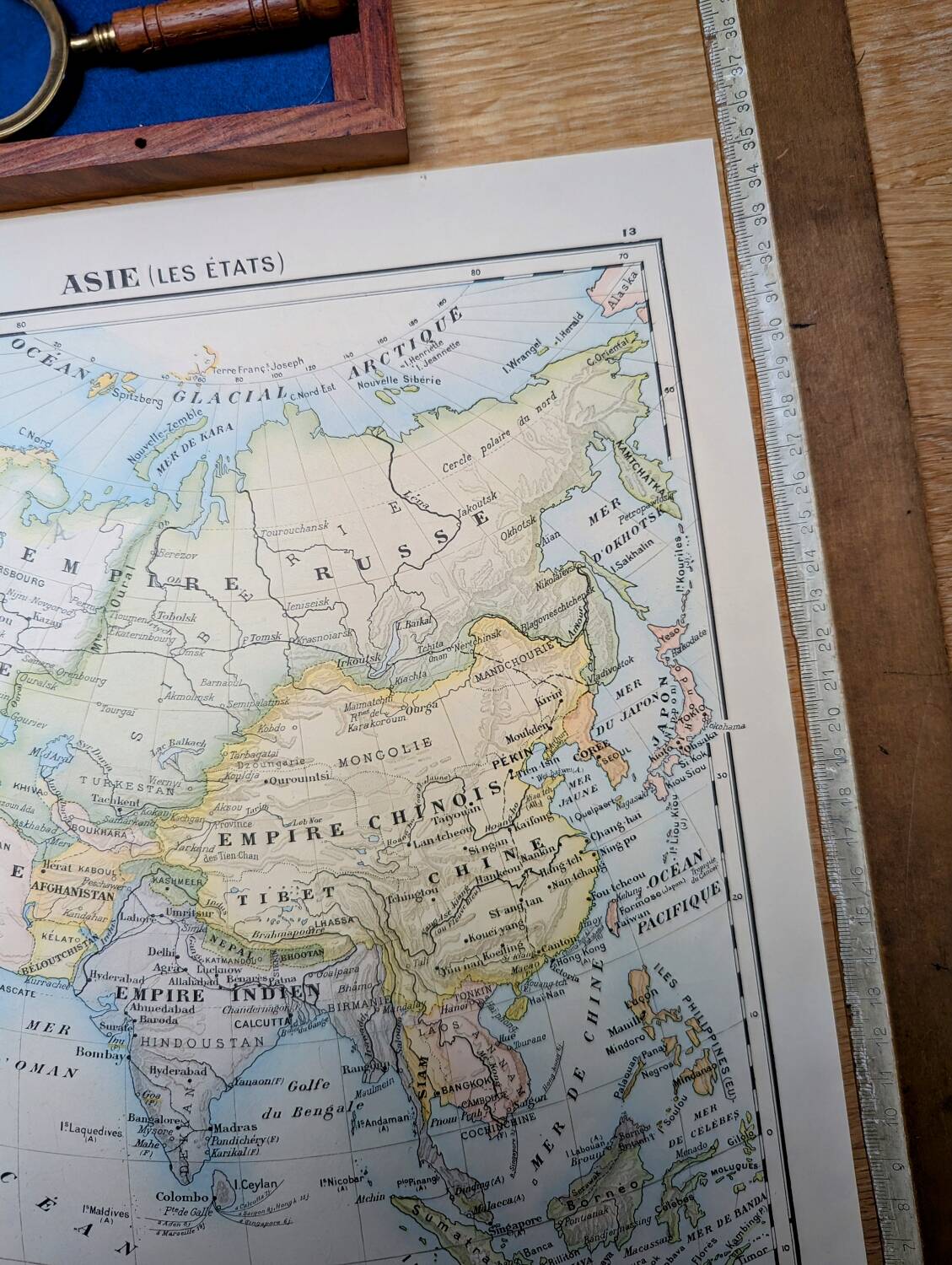 Printed in 1900, the states of Asia.