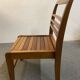 Chaise enfant moderniste en bois de René Gabriel période Reconstruction