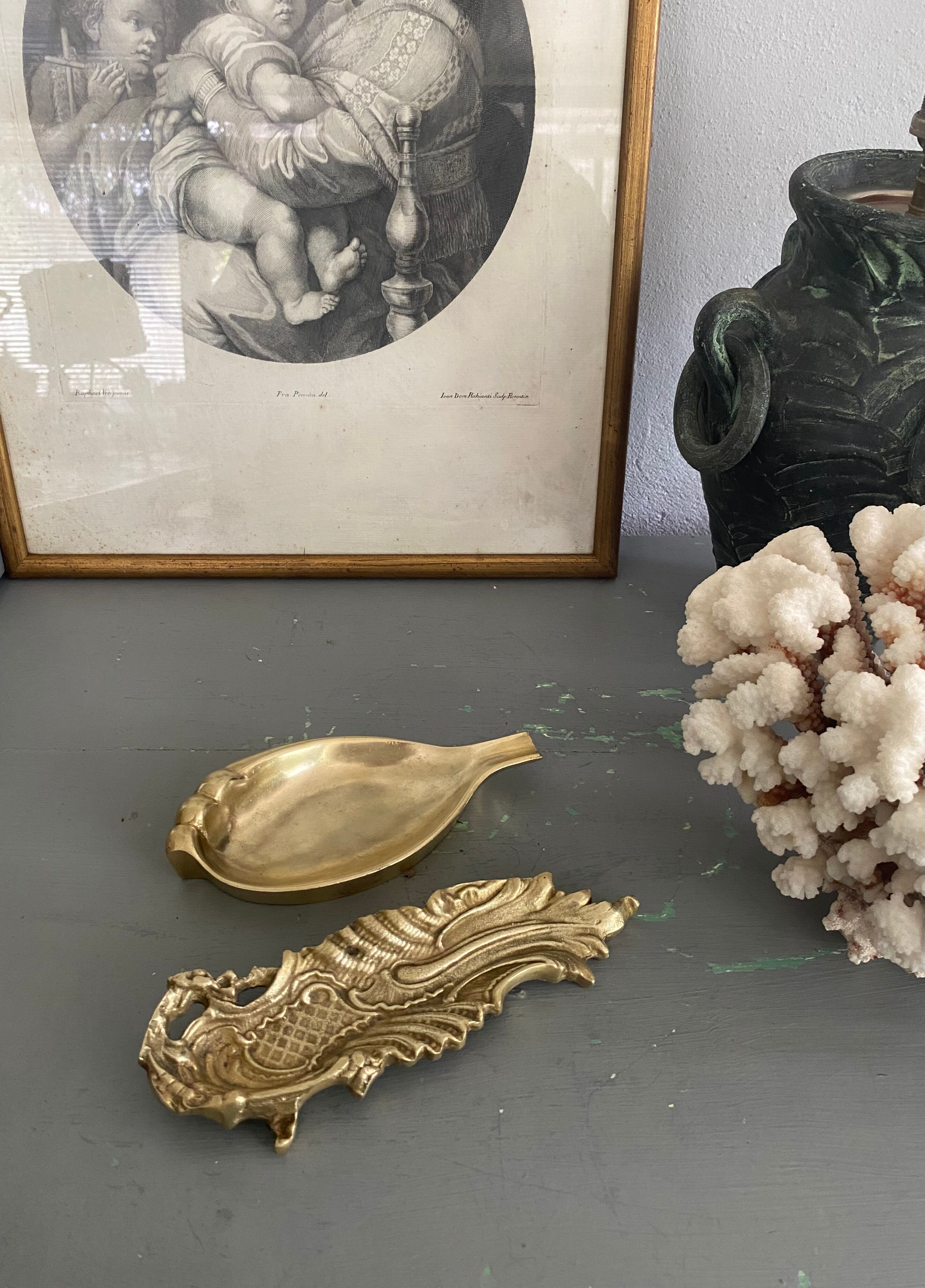 Empty brass pocket "the dragon"