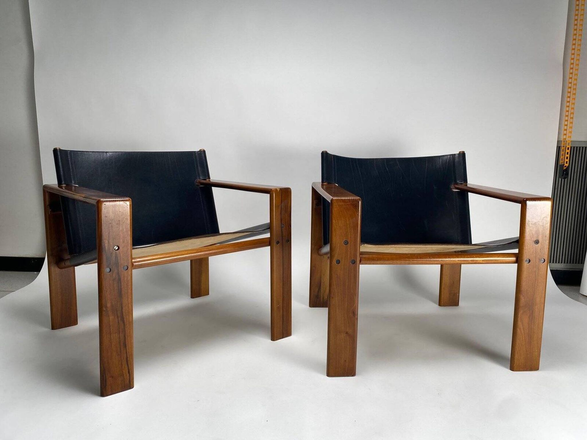 Mid-Century Armchairs in Wood & Leather attributed to Tarcisio Colzani, Italy, 1960s