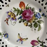 Openwork porcelain bowl with hand decoration – Von Schierholz manufactory in Plaue