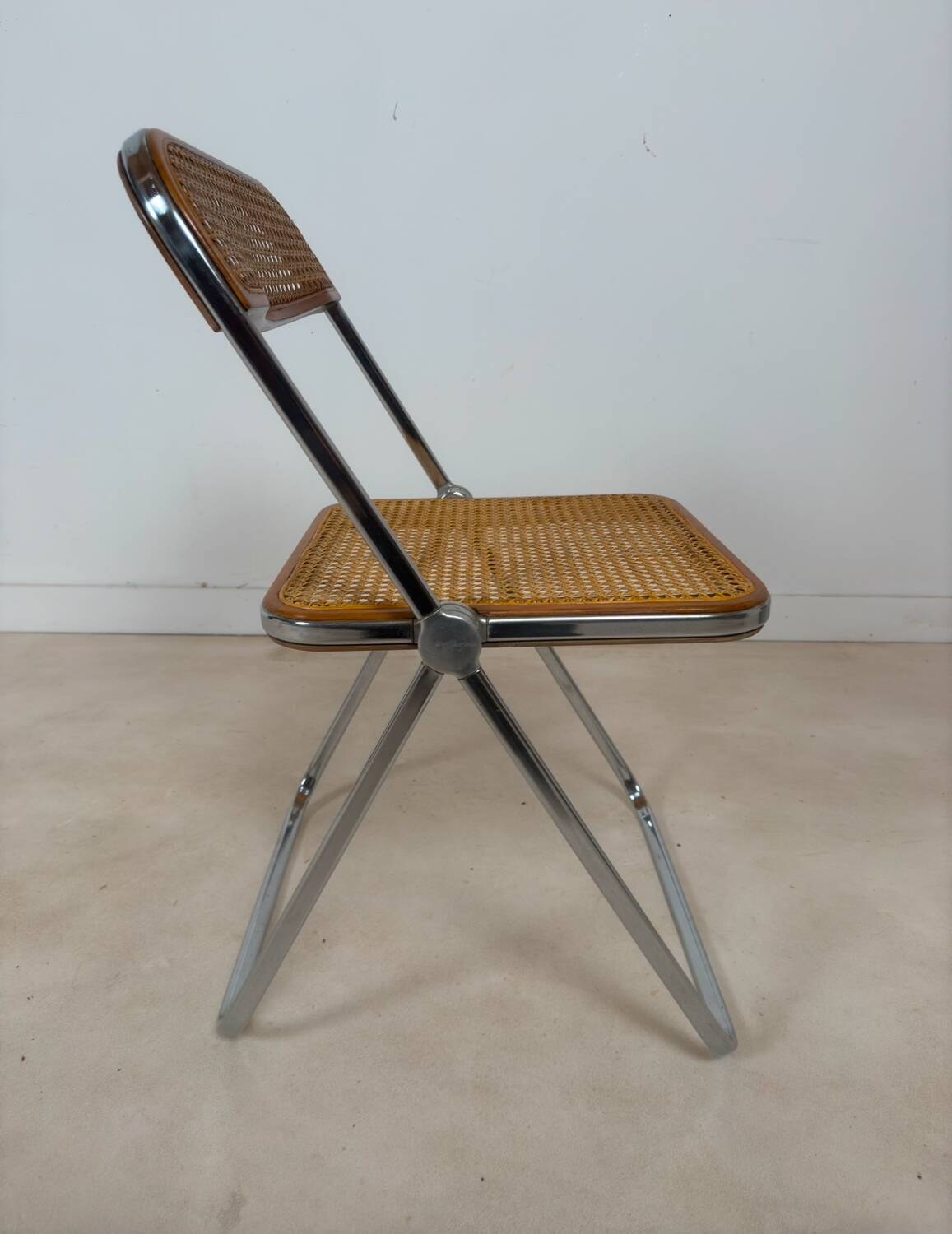 Ensemble de 5 chaises « Plia » par Giancarlo Piretti pour Castelli