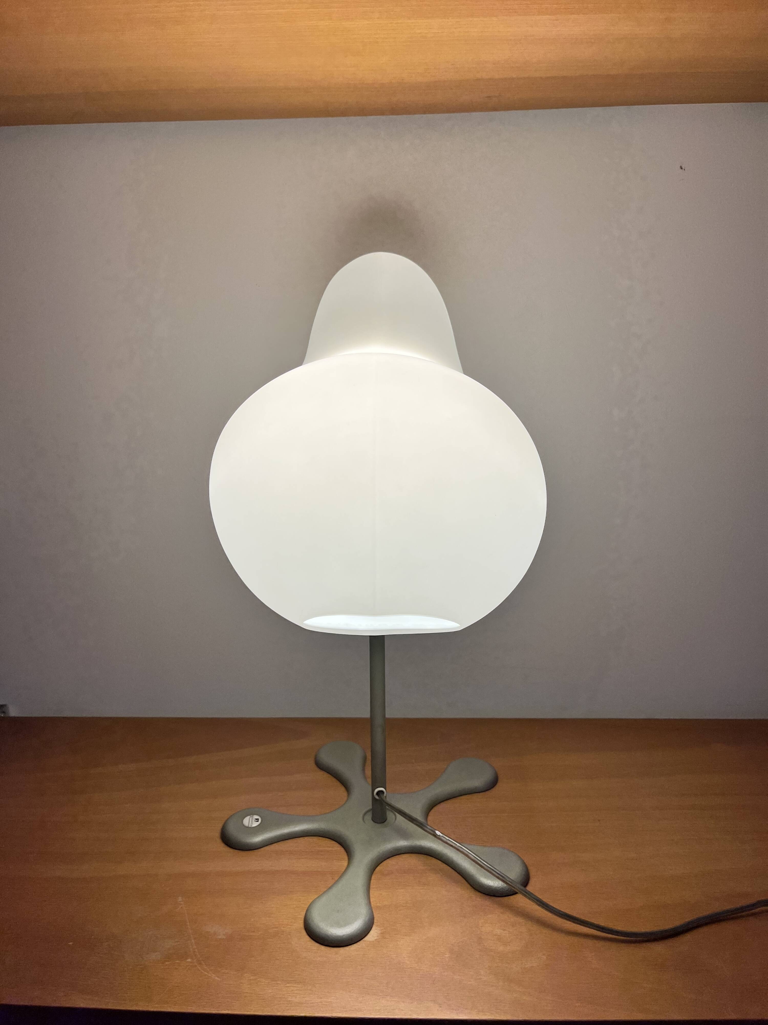 Lampe de table "Coco" design Aldo Cibic édition Foscarini - Métal gris & ve