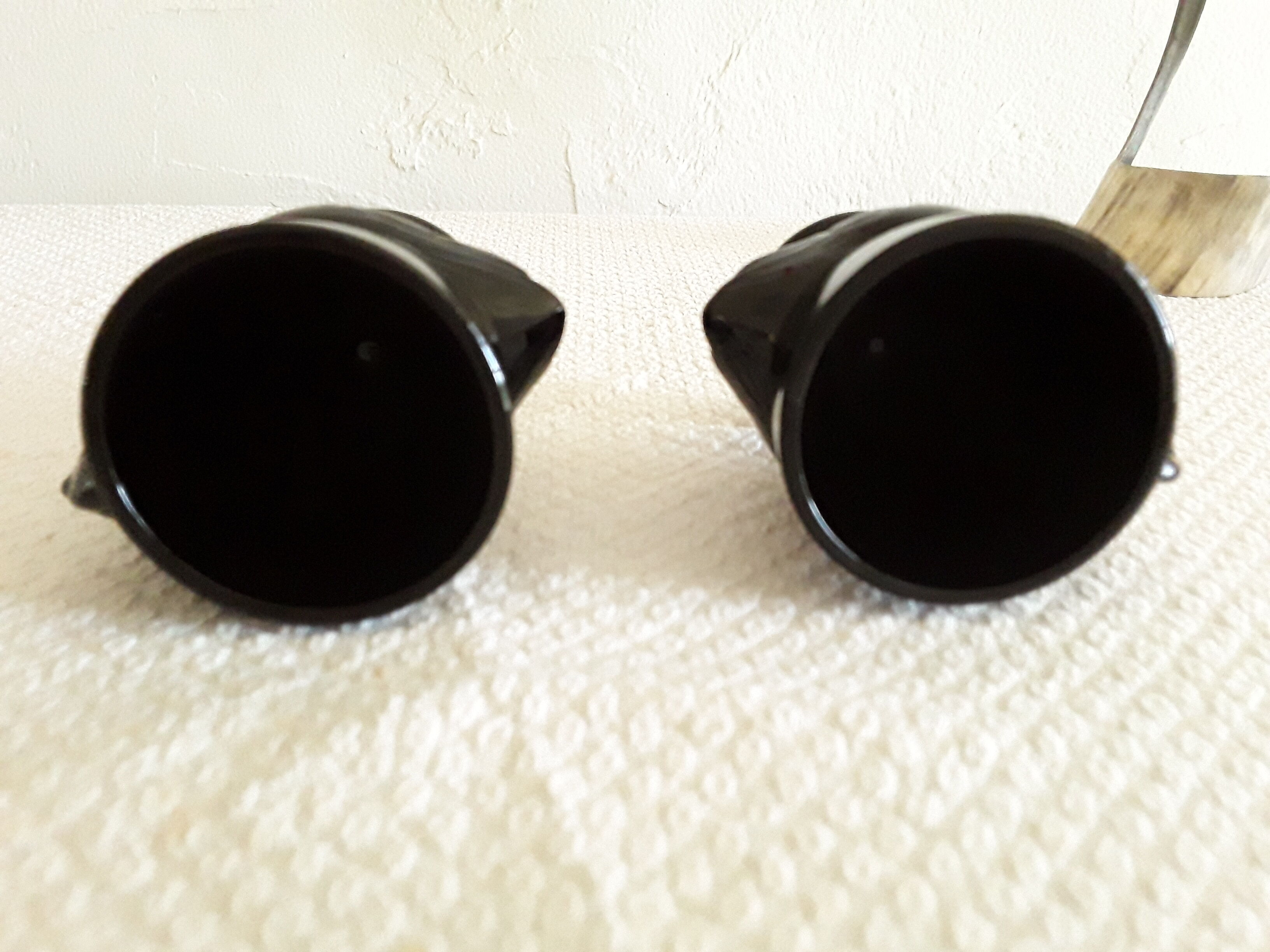Vintage chicken shells in black opaline