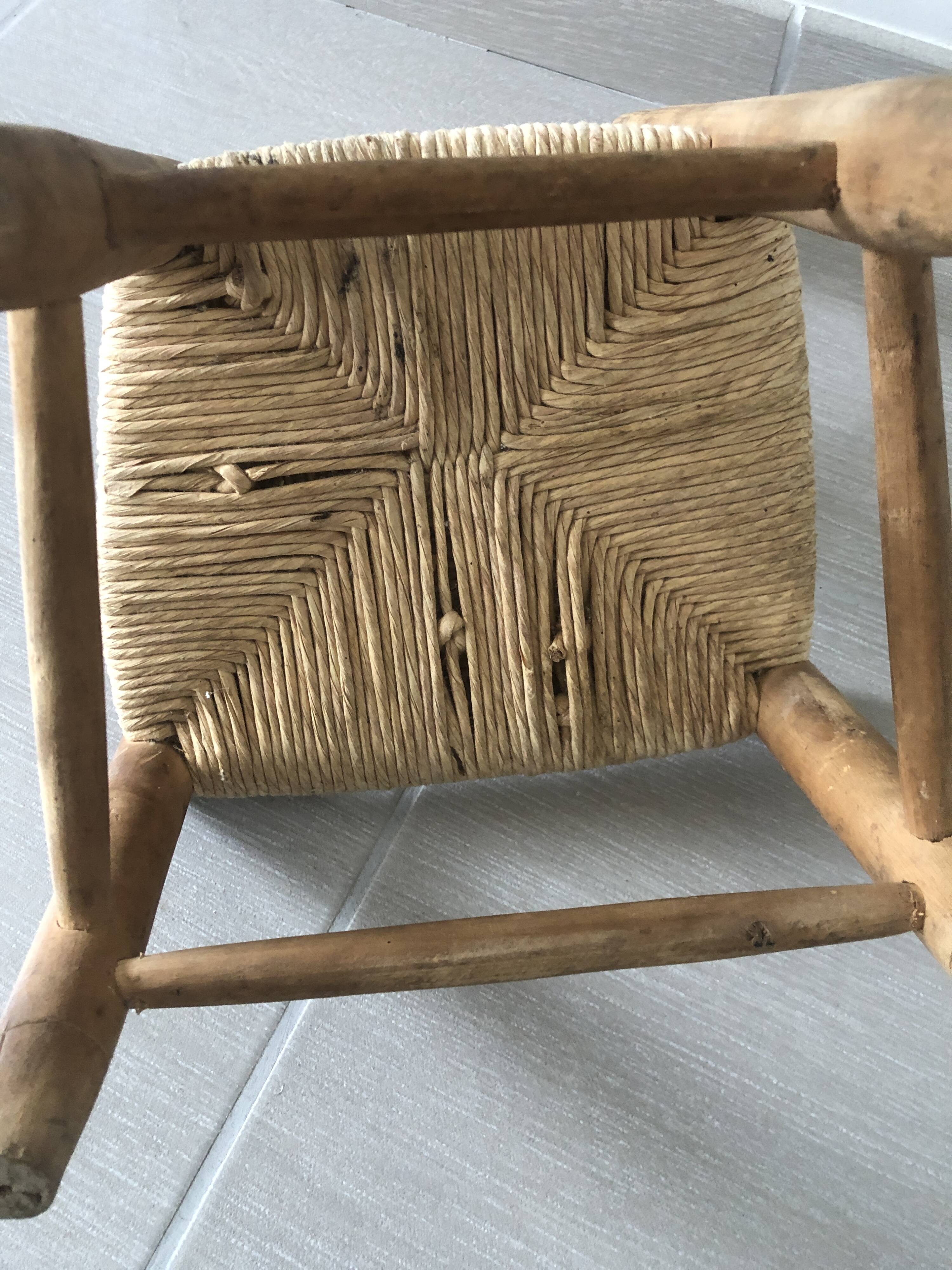 Chaise enfant en bois et assise en paille