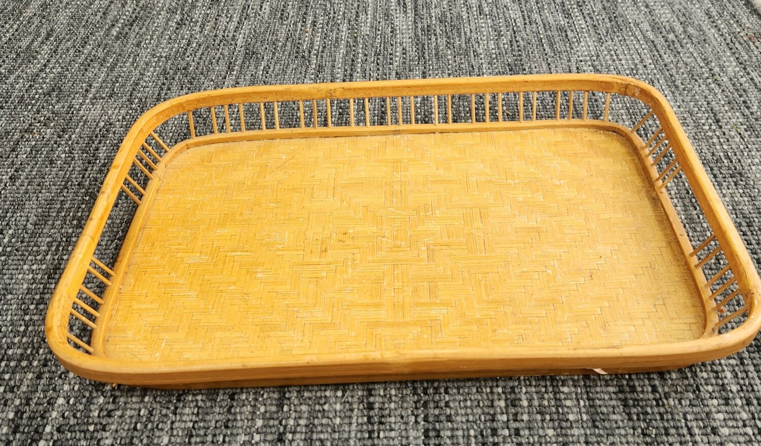 Wicker and banana leaf platter