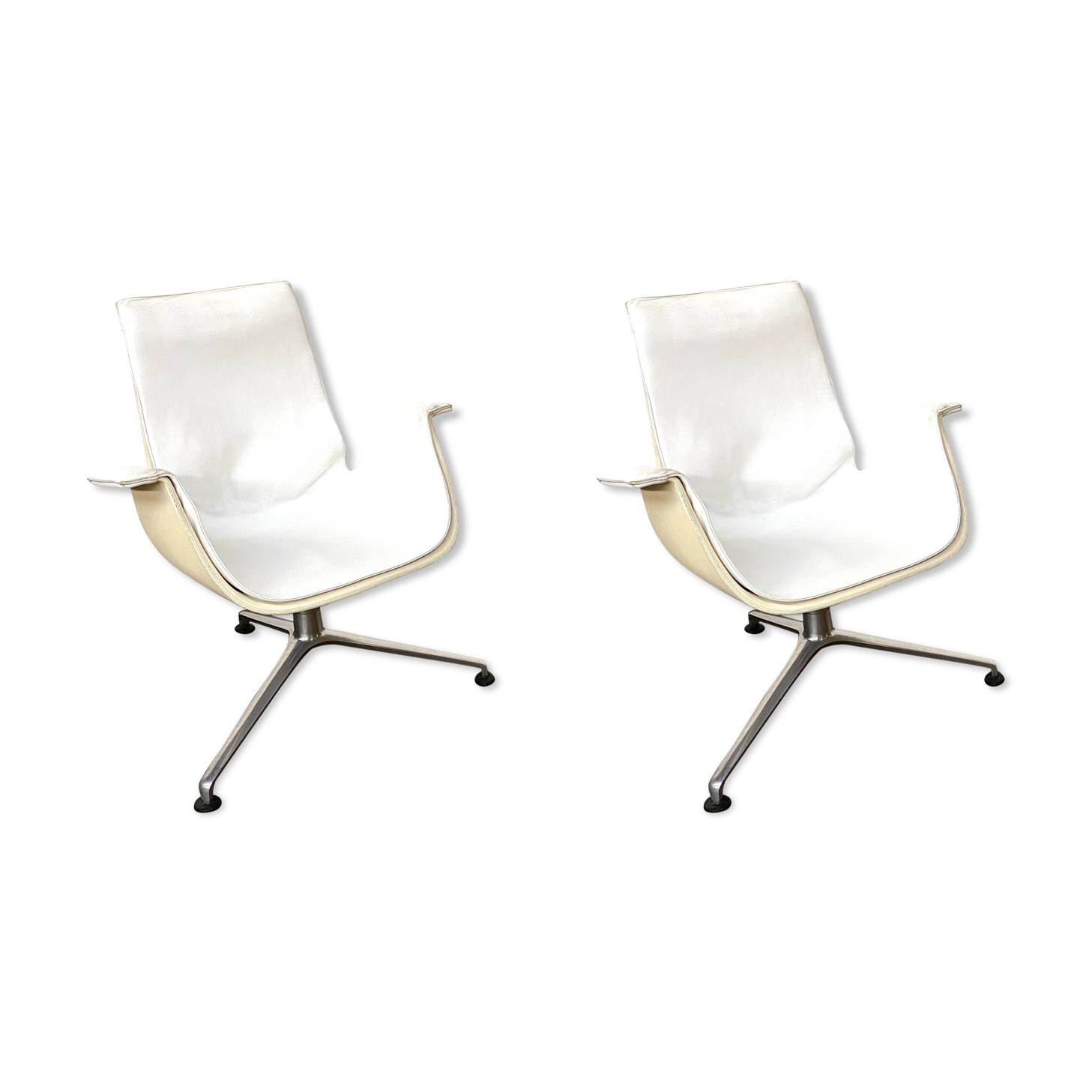 Vintage White Leather "Bucket Chair" by Fabricius and Kastholm for Kill international, set of 2.