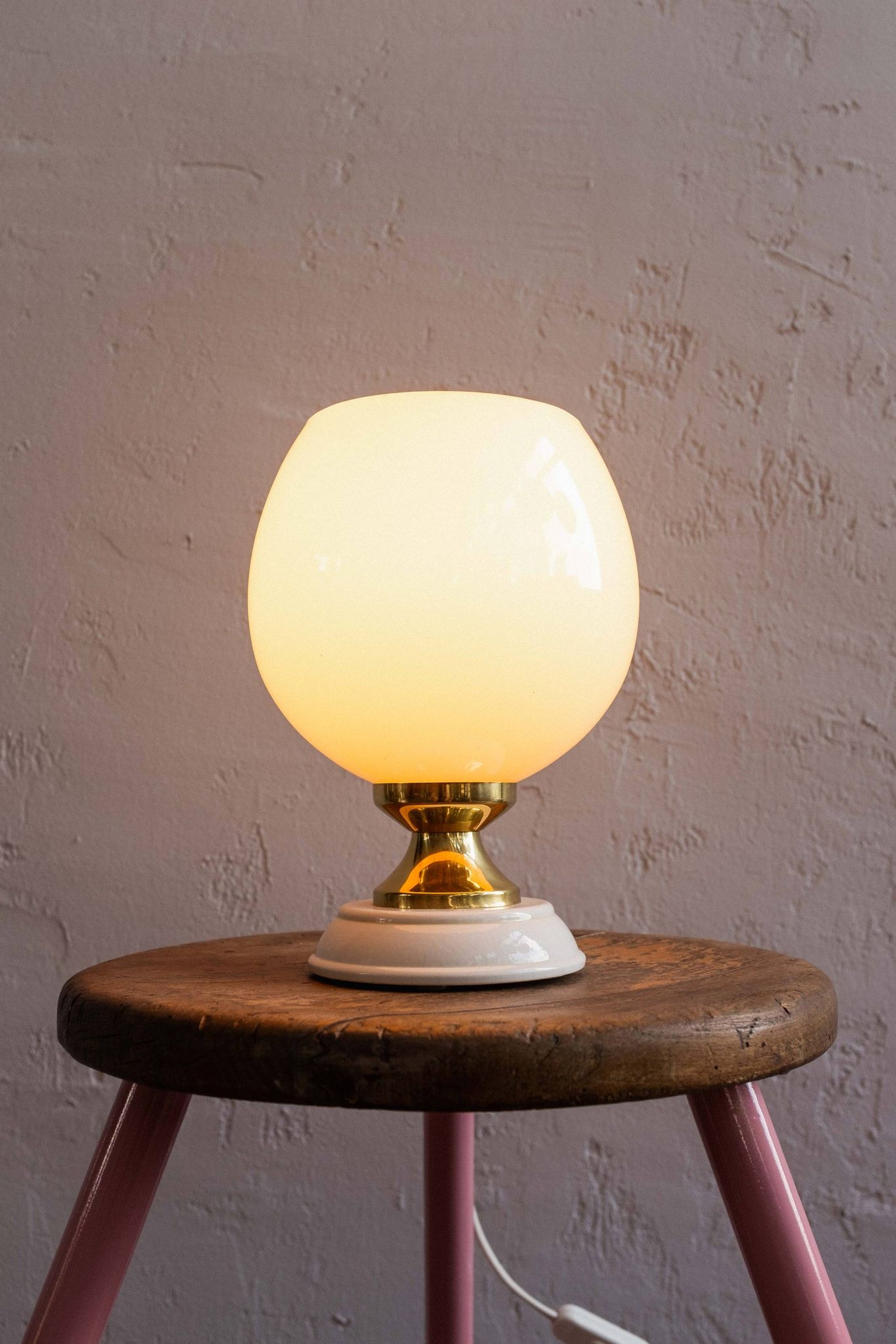 Vintage Czechoslovak Powder Pink Glass Table Lamp, 1970s