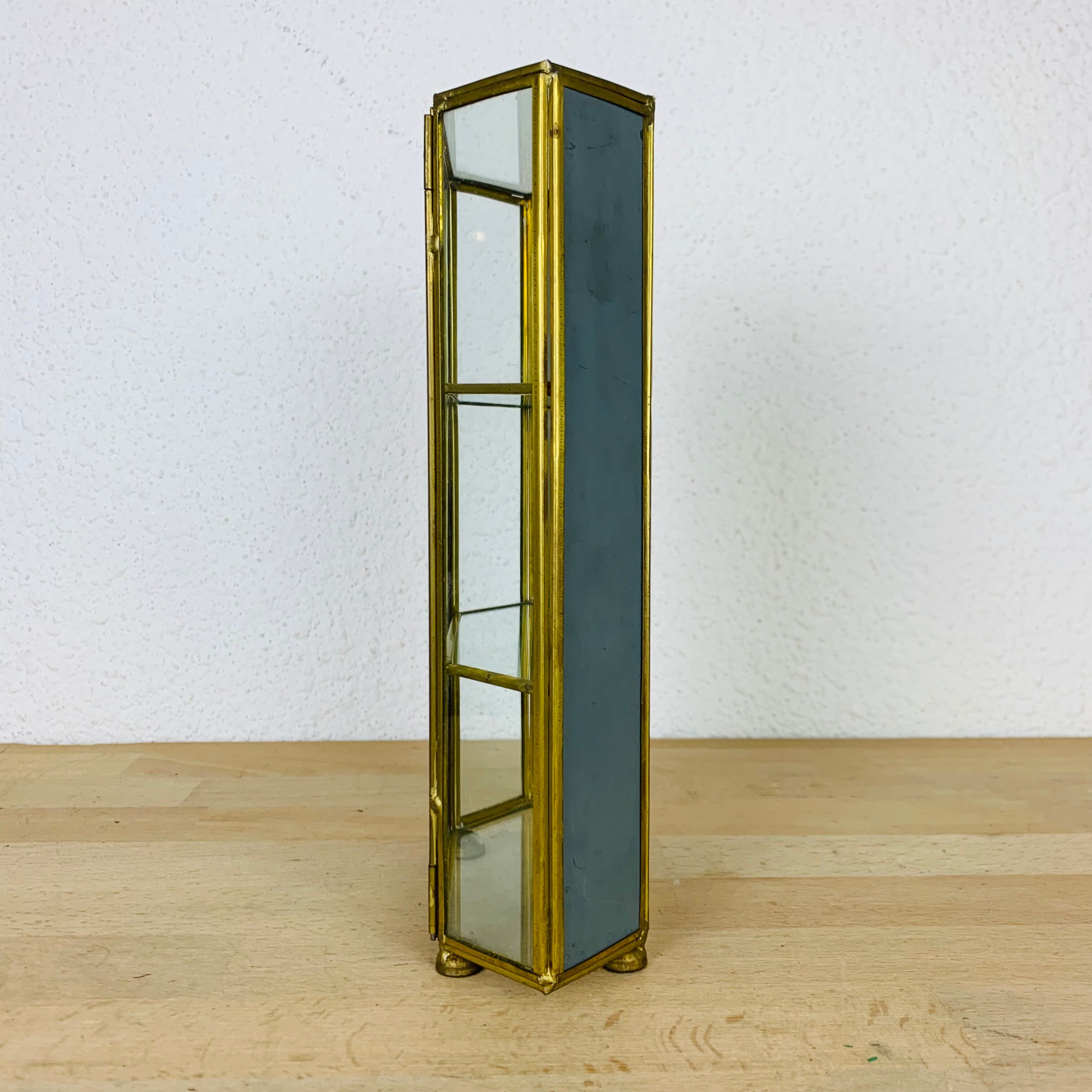 Miniature display case brass and glass, shelf