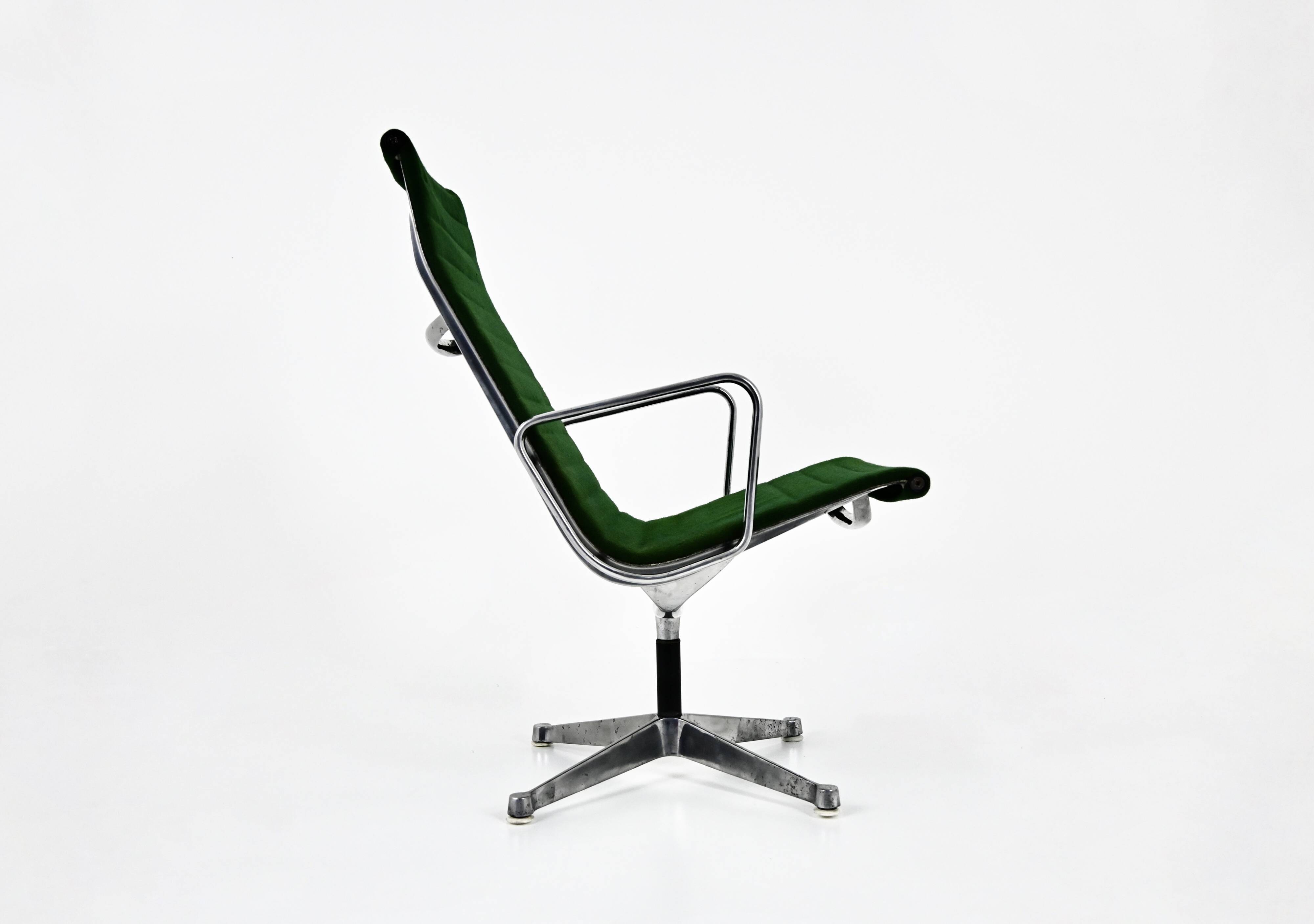 Green EA124 armchair by Charles and Ray Eames for Herman Miller, 1970s