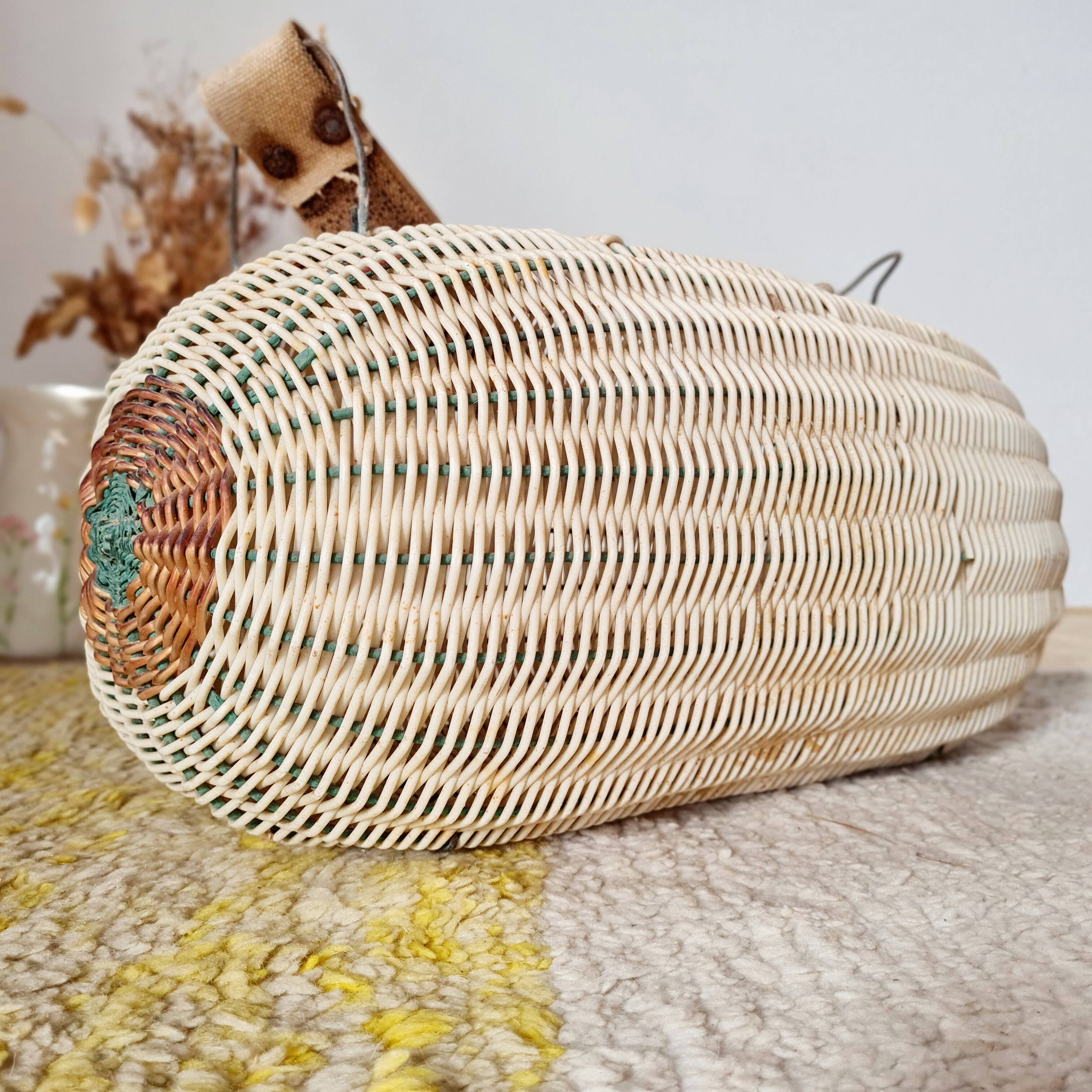 Panier ancien, besace en osier tressé - art populaire