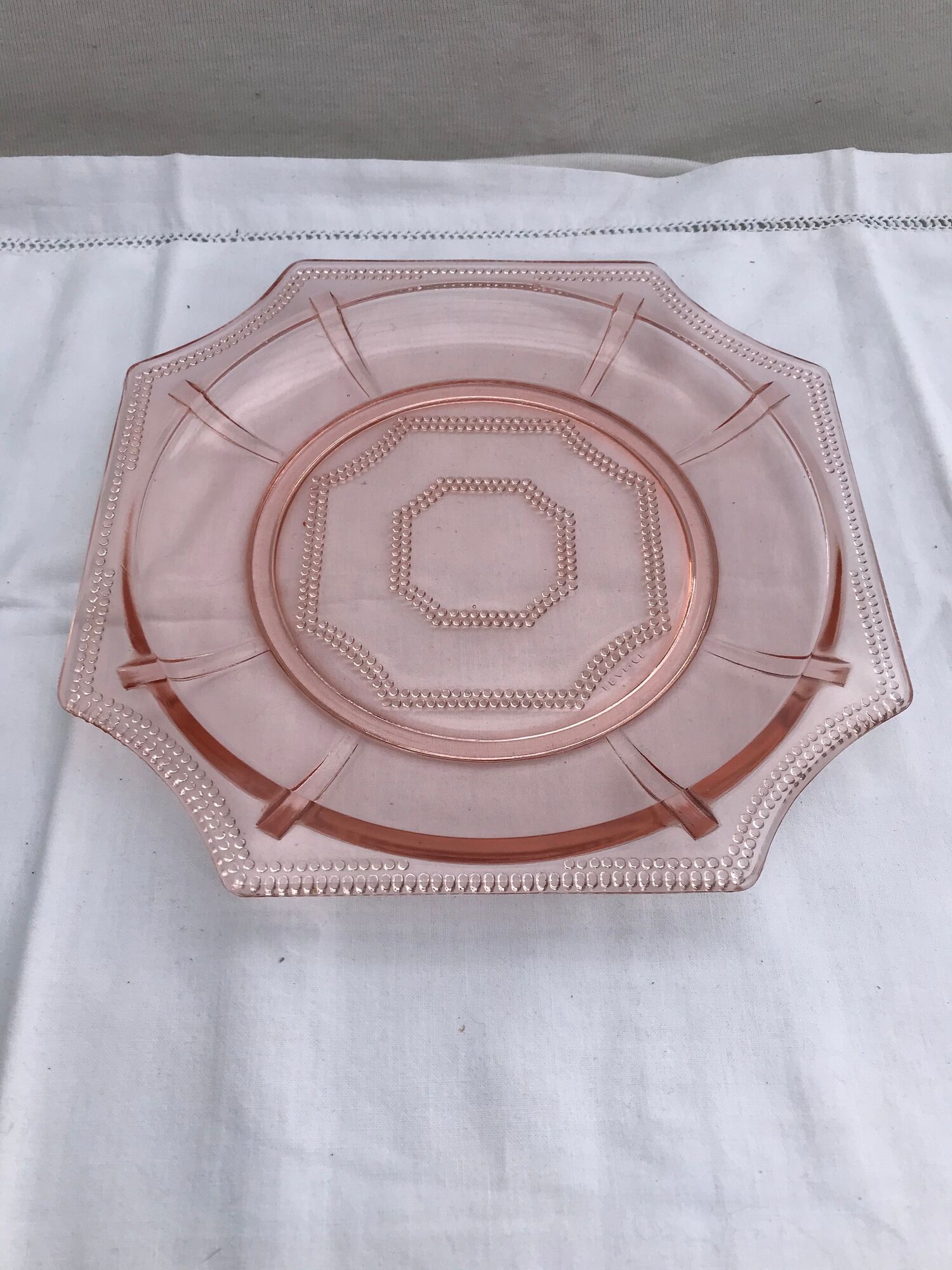 Pair old plates