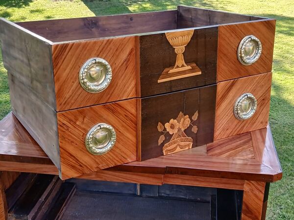 Commode d'Époque transition Louis XV-XVI,  18ème