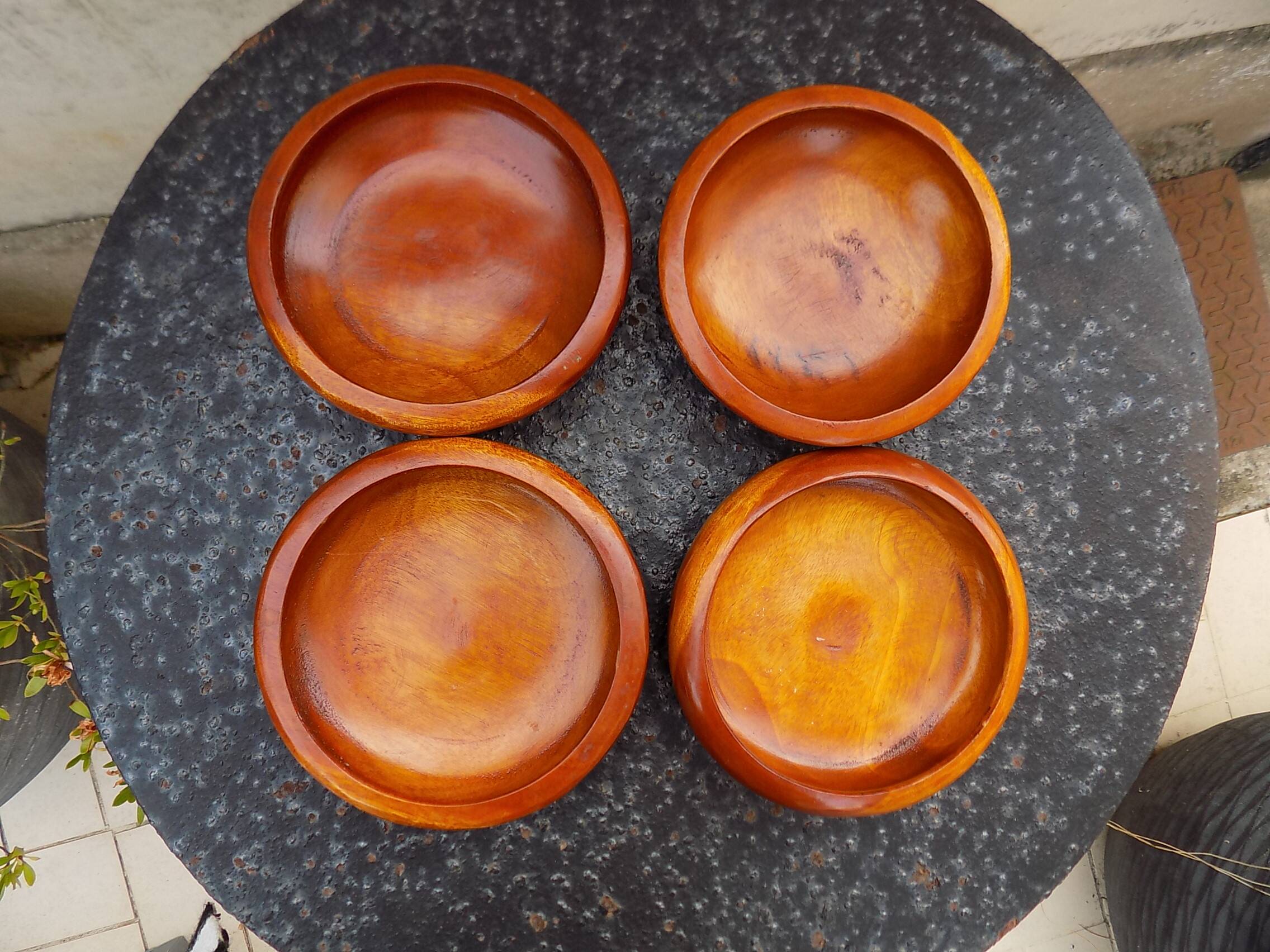 Set of 4 wooden bowls - cups