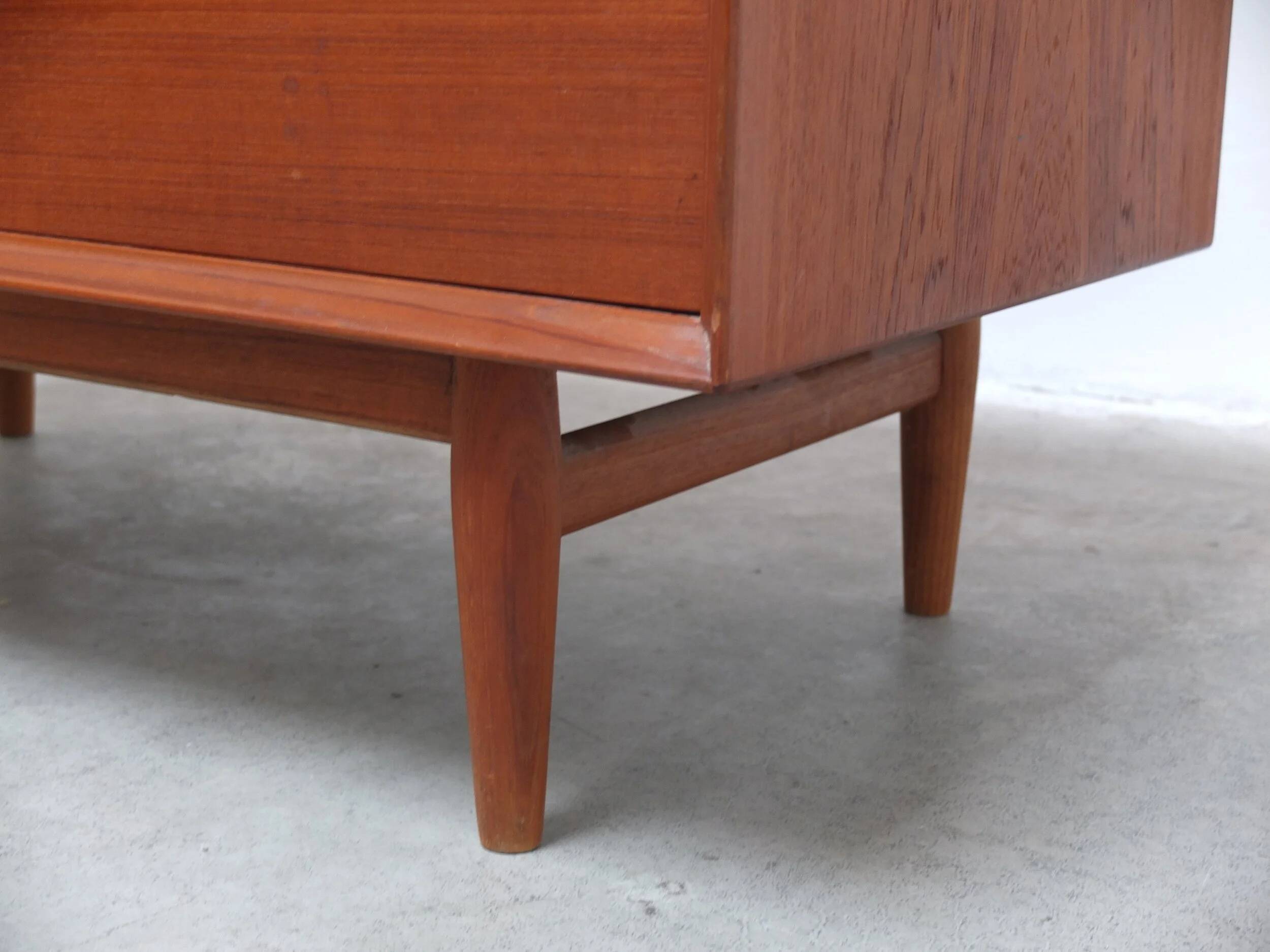 Freestanding chest of drawers in teak by Arne Vodder for Sibast, 1960s