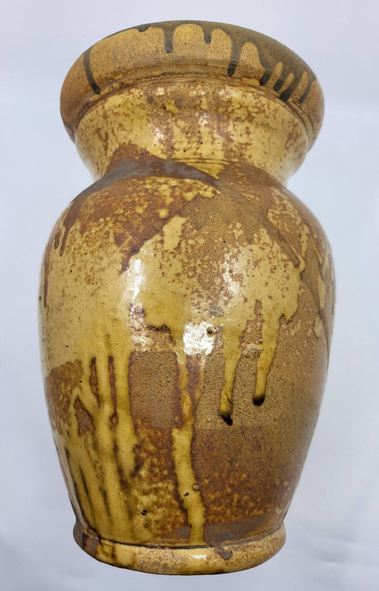 Atelier Primavera ceramic vase, France, Art Deco, 20th century
