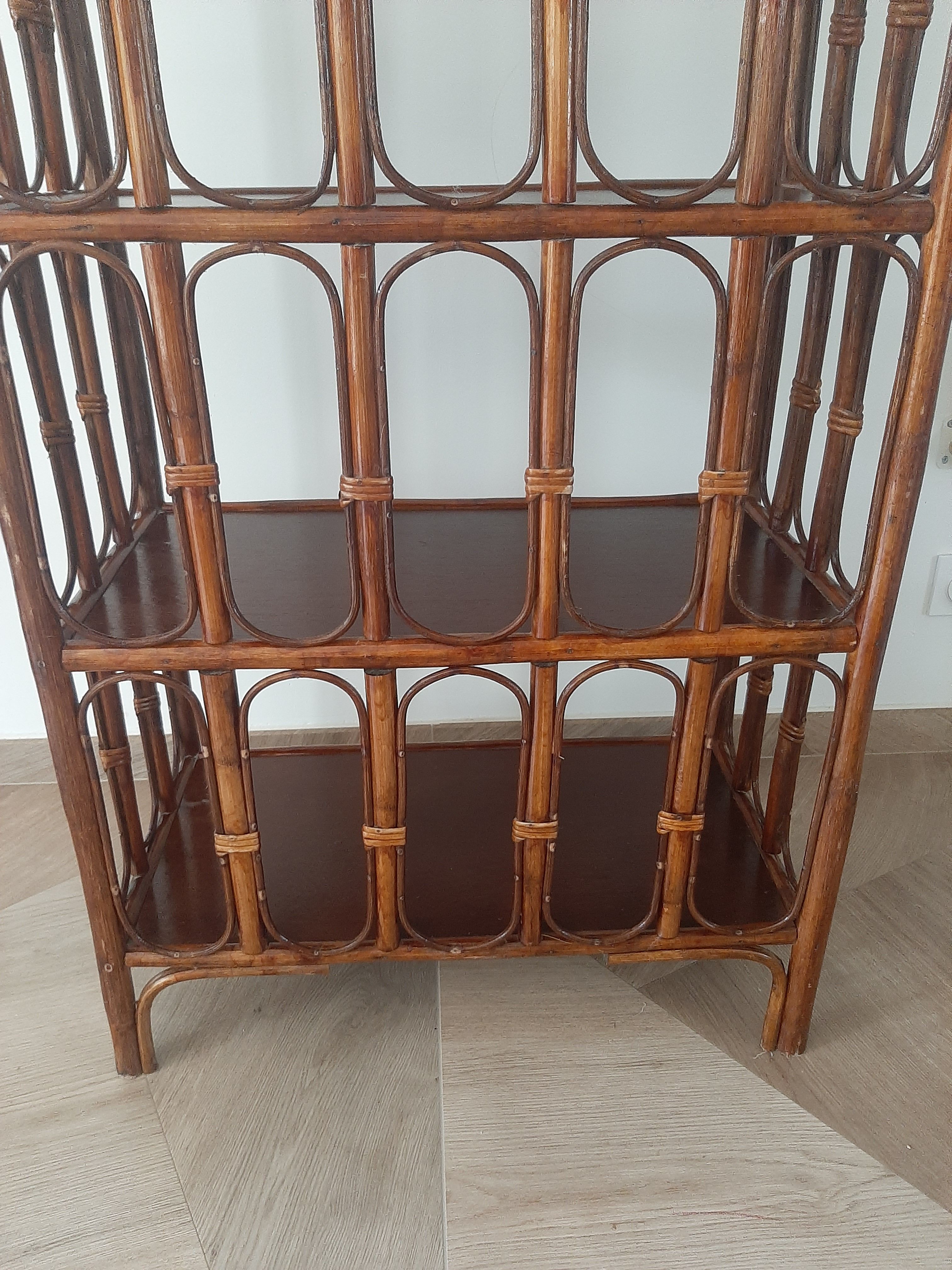 Vintage library 4 levels - wood, bamboo and rattan - retro 80s