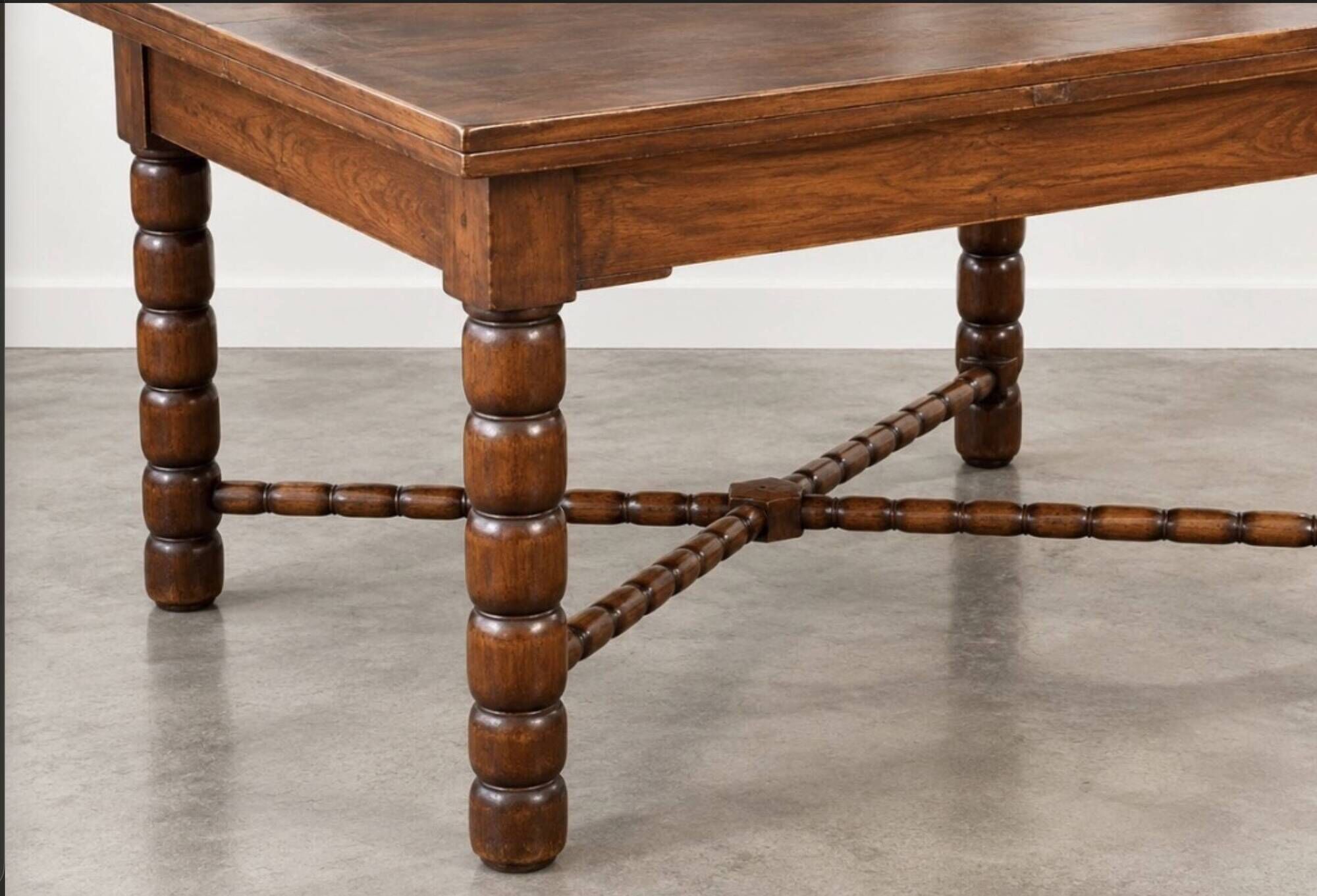 Dining table with extensions Charles Dudouyt 1940