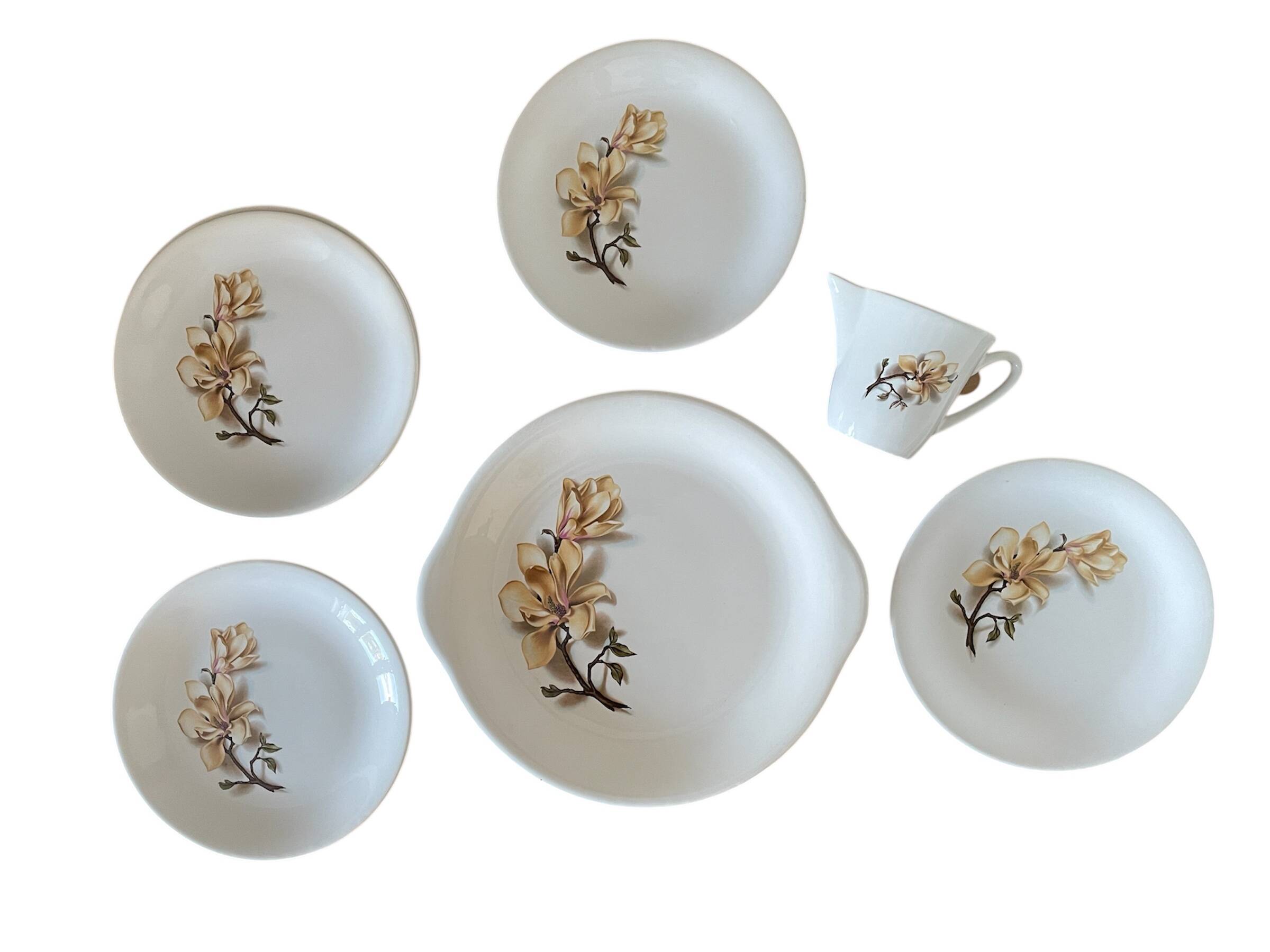 Antique cake service in Saint-Amand earthenware (Nord)