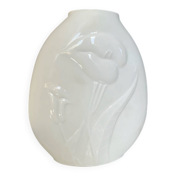 Vase vintage en verre opalin