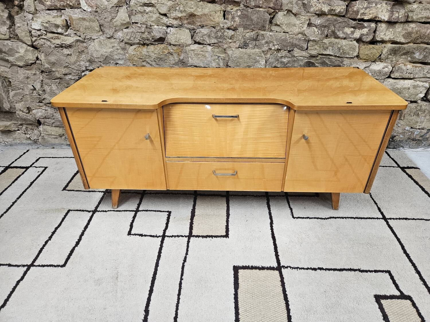 Small vintage sideboard 1960 compass foot