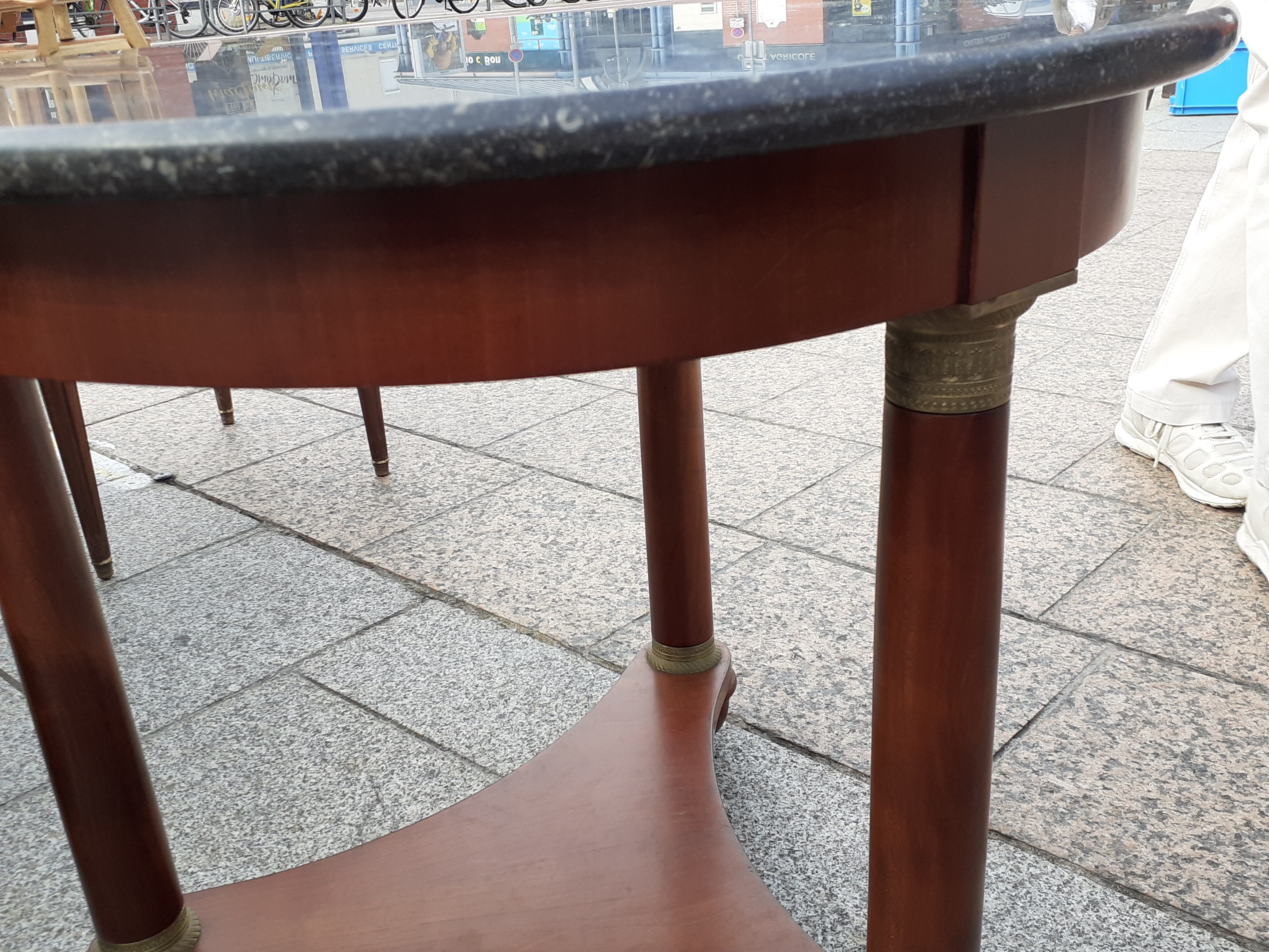 Ancient Gueridon with marble top side table empire style