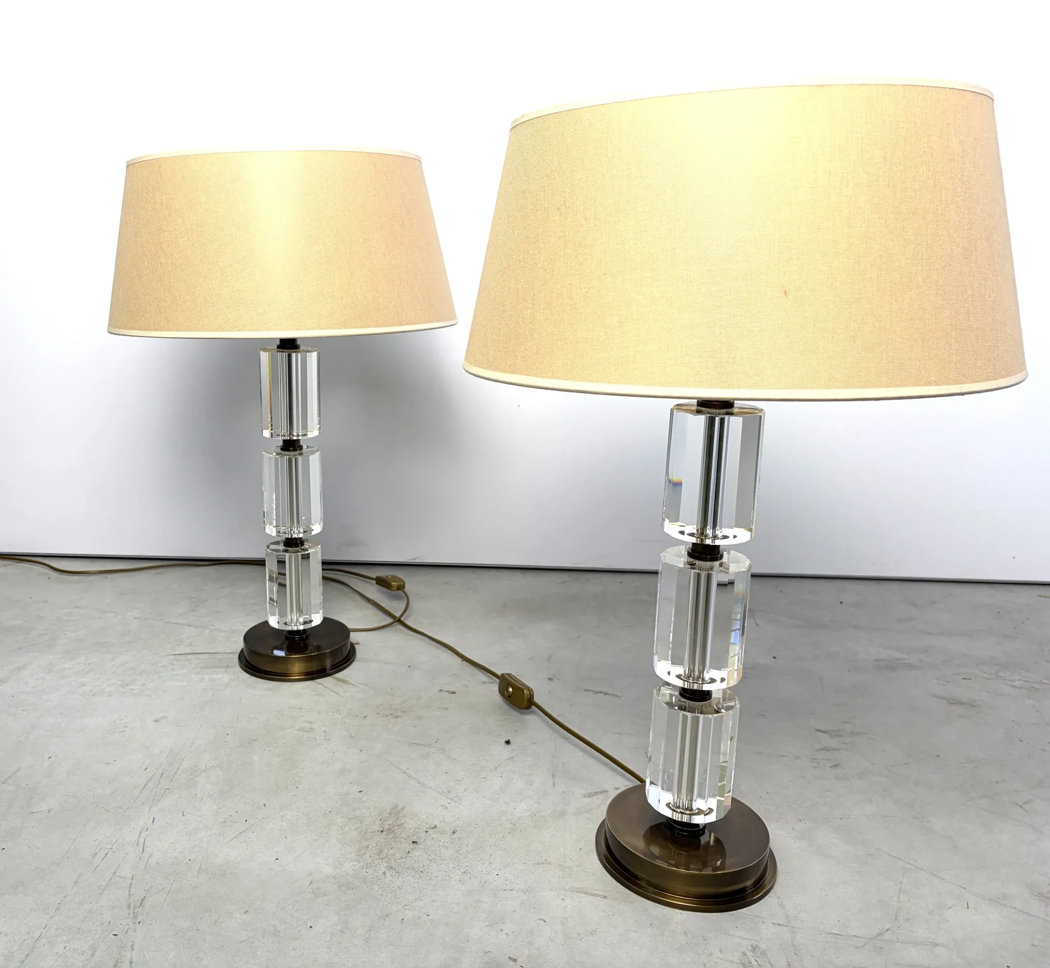 Pair of vintage lucite table lamps, 1980s