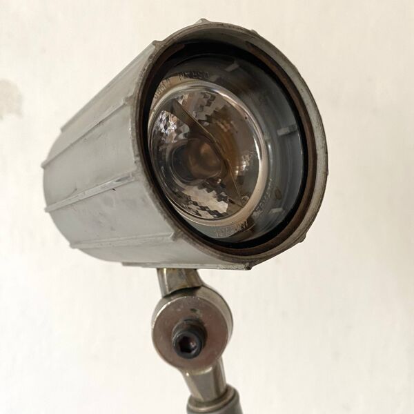 Lampe industrielle, lampe d'atelier  Waldmann aimantée HPM20
