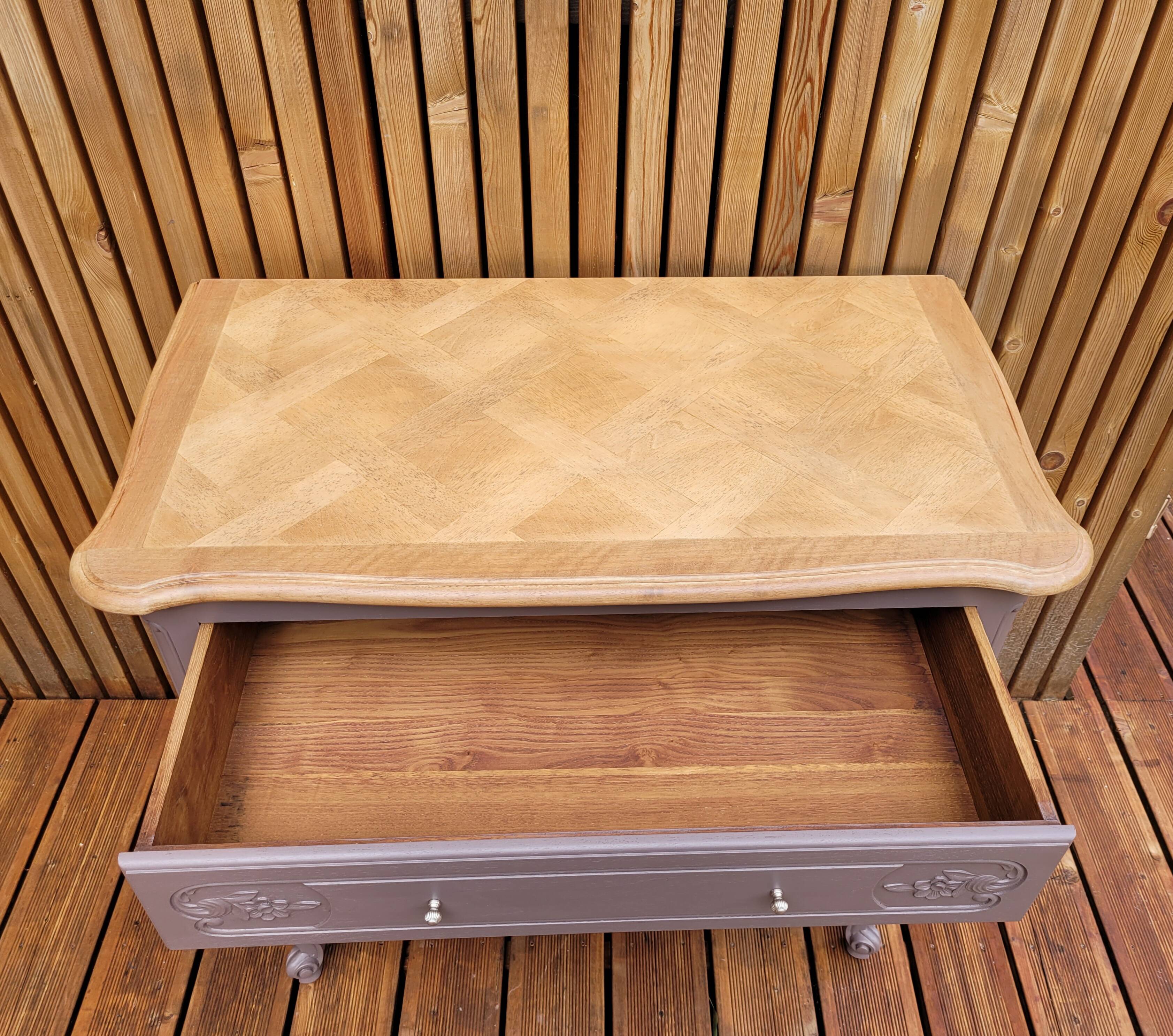 Commode vintage style régence