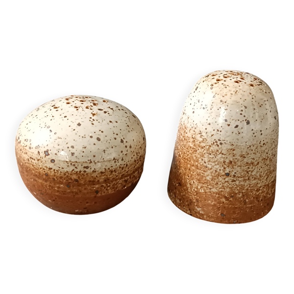 Ensemble en grès poivrier et salière Poterie des Flandres 1970