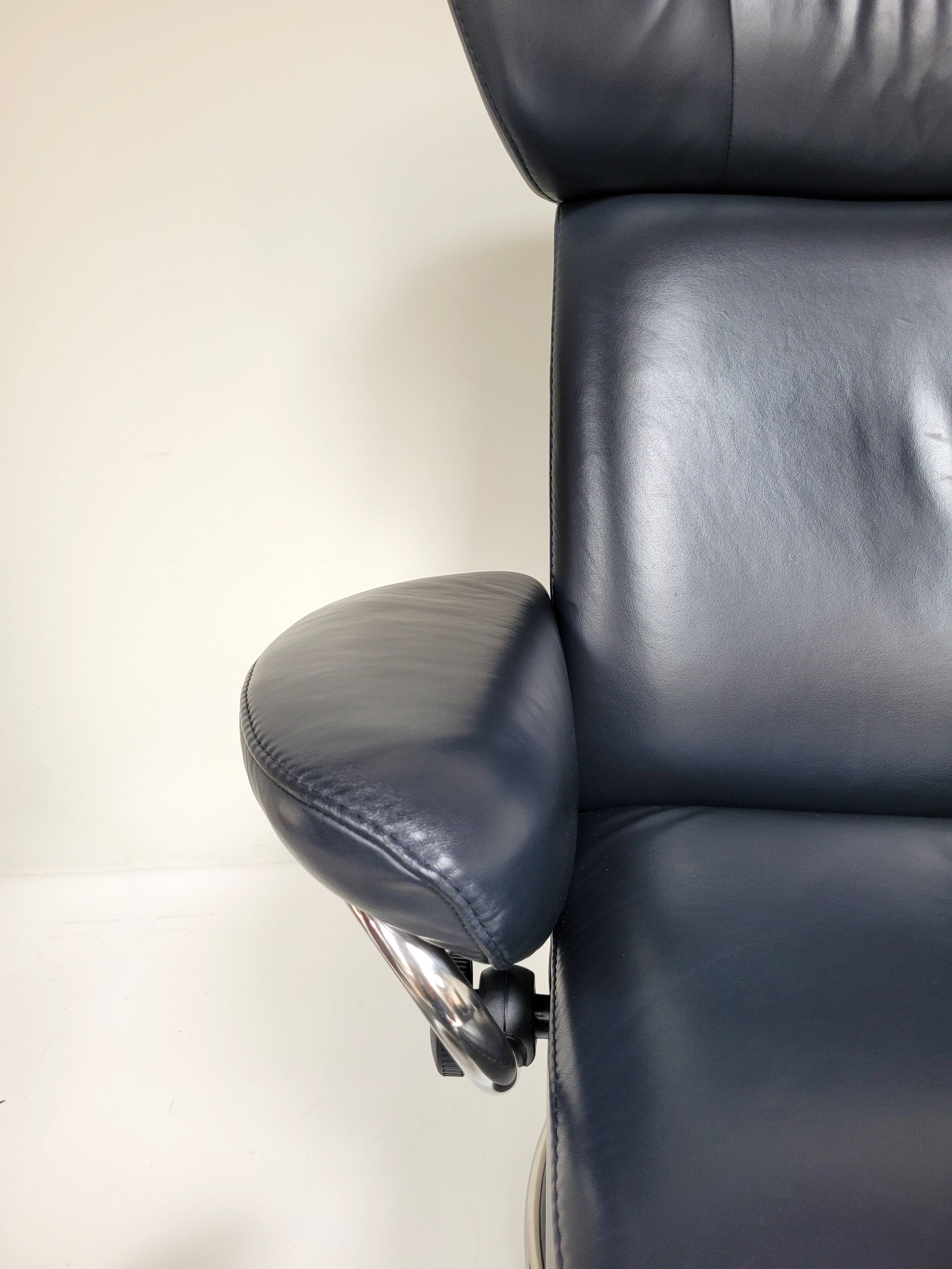 Stressless Jazz relax armchair Large with ottoman