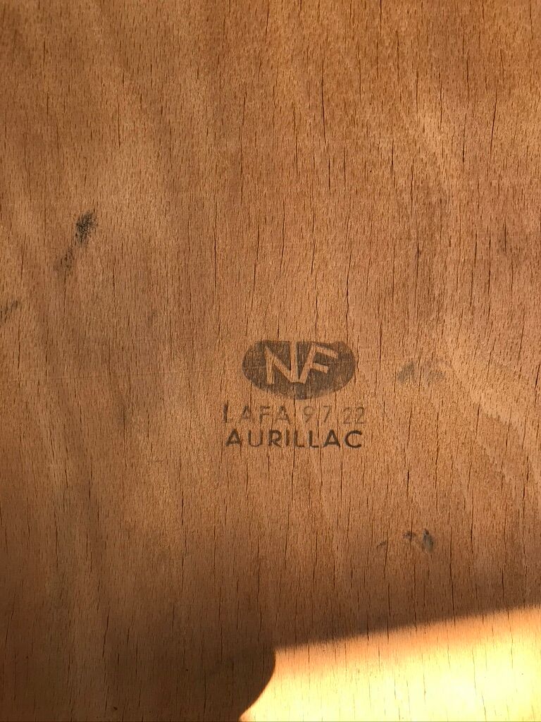 Series of 6 color school chairs