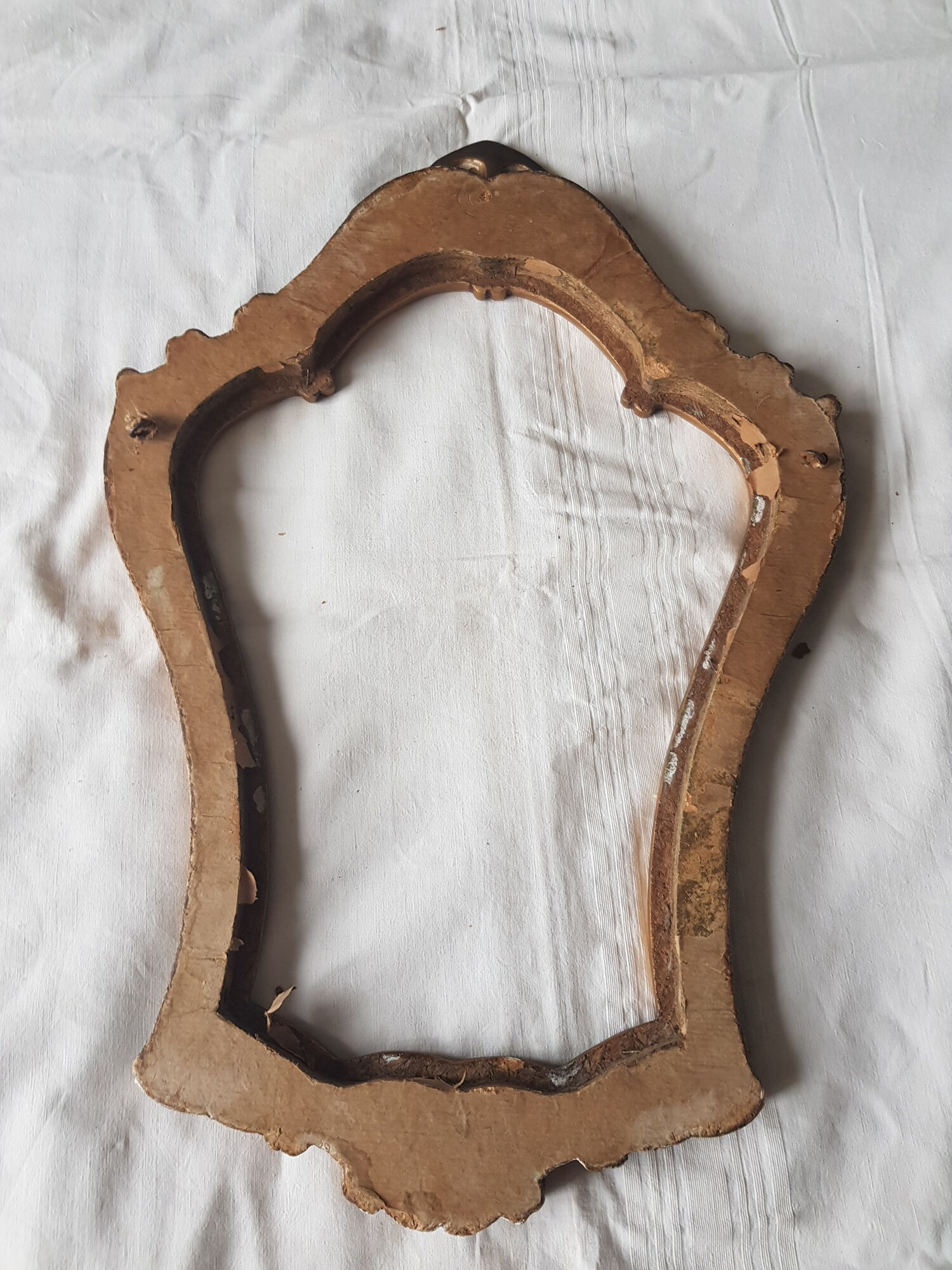 Old frame in gilded carved wood baroque style Louis XV foliage 33 x 43