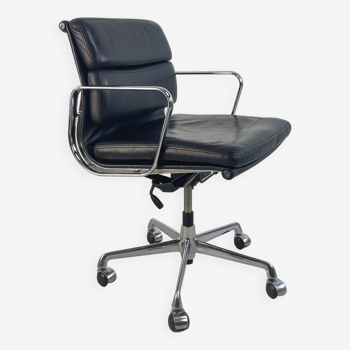 Eames ICF for Herman Miller black leather Soft Pad height adjustable Group chair