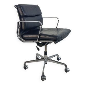 Eames ICF for Herman Miller black leather Soft Pad height adjustable Group chair