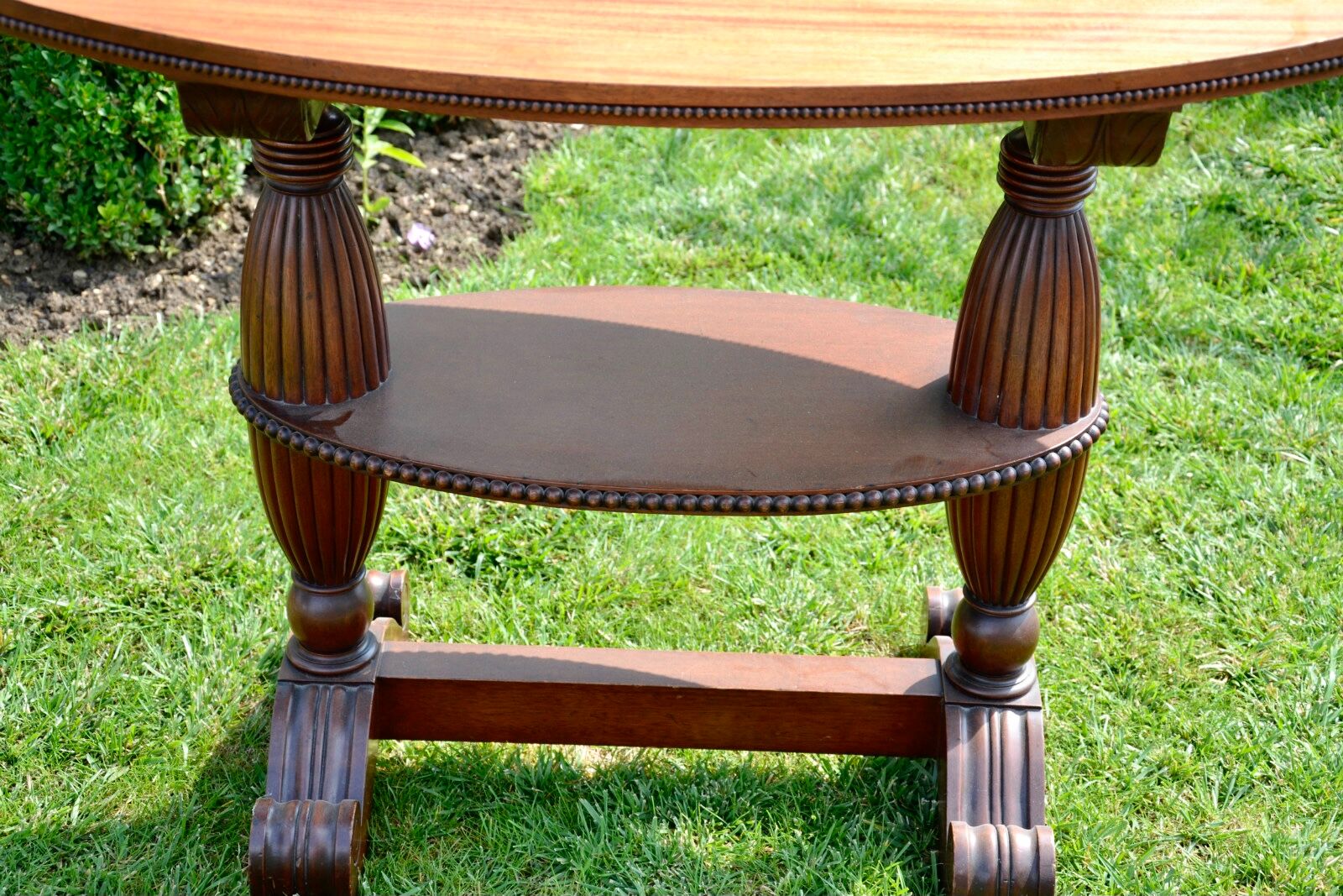 Table or Guerdon Oval in Massive Mahogany