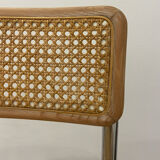 Tabourets de Bar Cesca par Marcel Breuer.