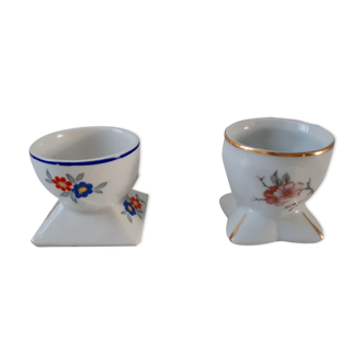 Duo of cockroaches 60s